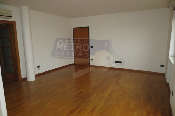 salotto - APPARTAMENTO ZUGLIANO (VI)